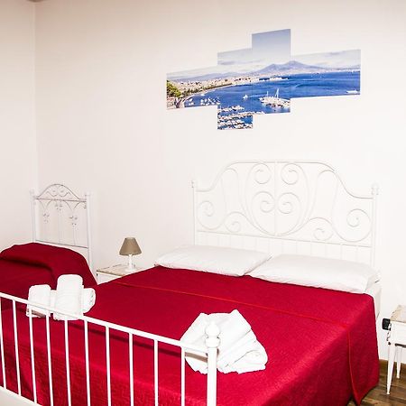 O' Sole E' Napule Bed and Breakfast Nápoles Exterior foto